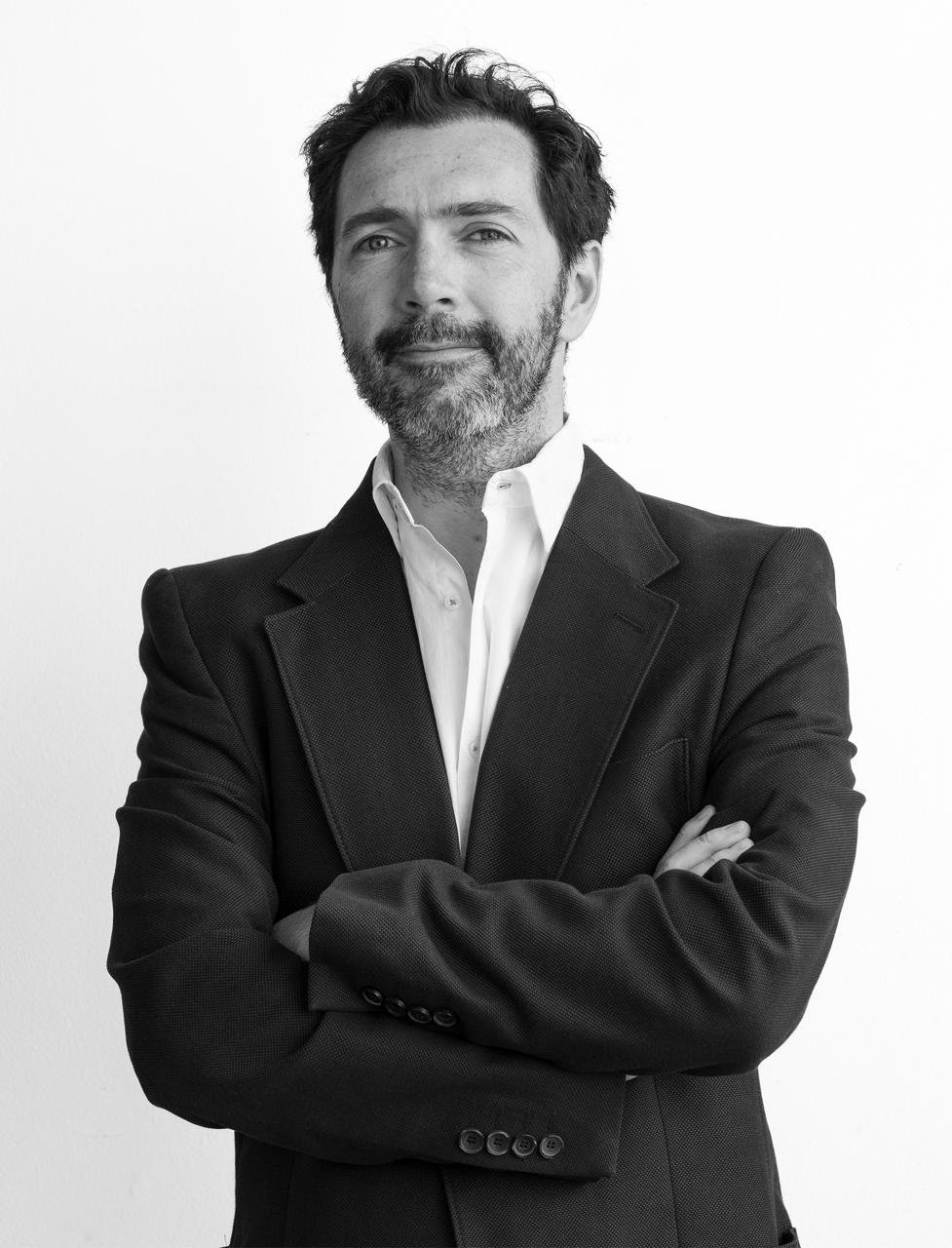 Retrato de Raúl González, emprendedor y consultor de innovación